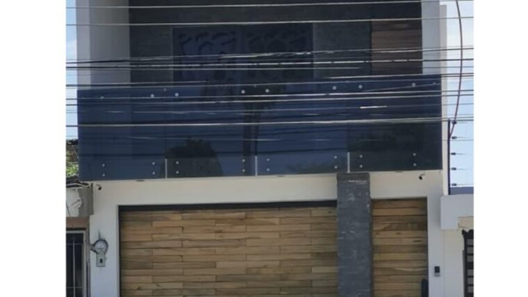 CASA EN VENTA COL. JIQUILPAN, LOS MOCHIS, SINALOA